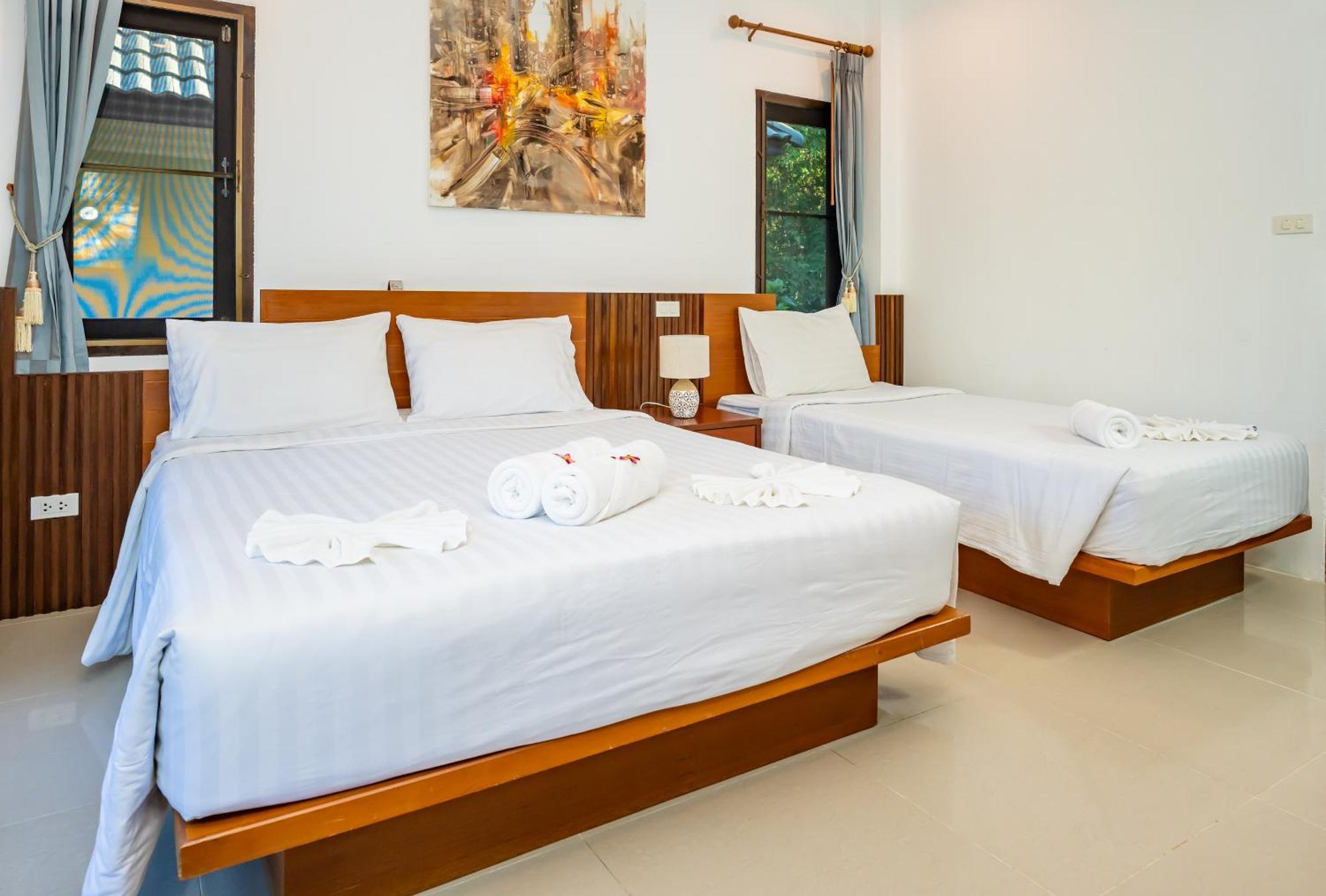 Phatcharee Resort Baan Tai Exterior photo