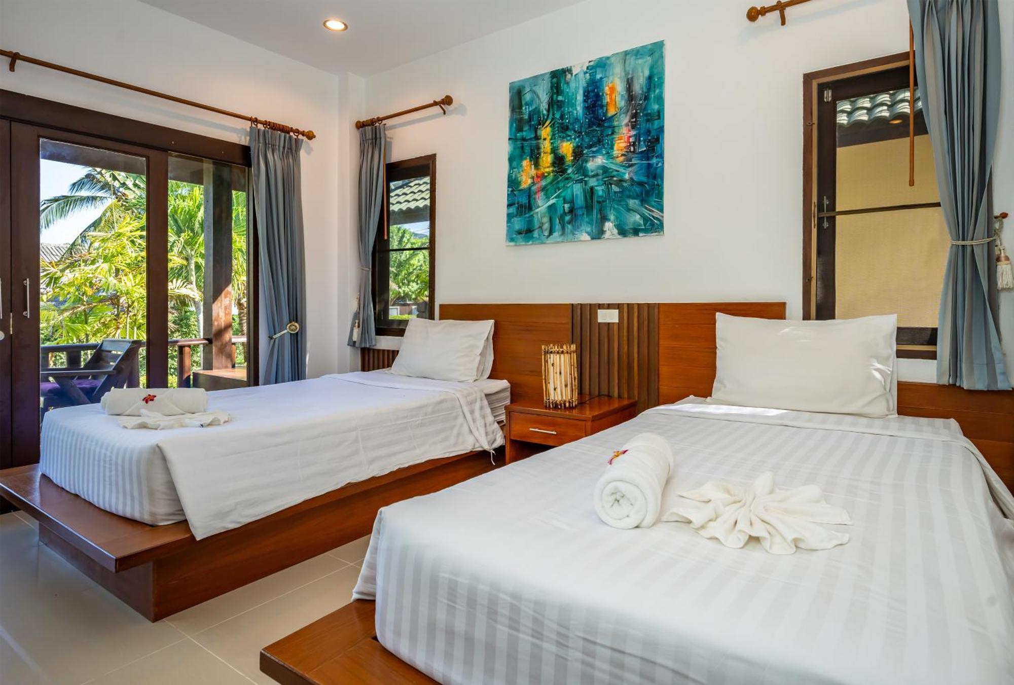 Phatcharee Resort Baan Tai Exterior photo